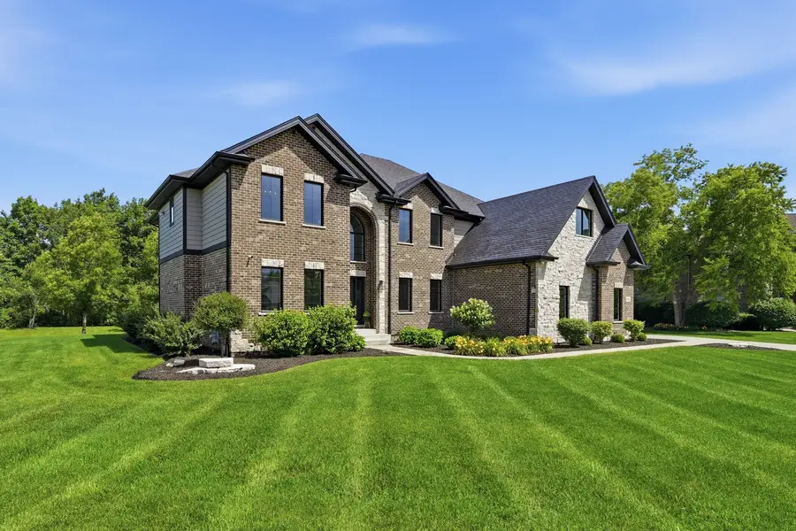 7812 Northwoods Drive, Frankfort, IL 60423 - #3
