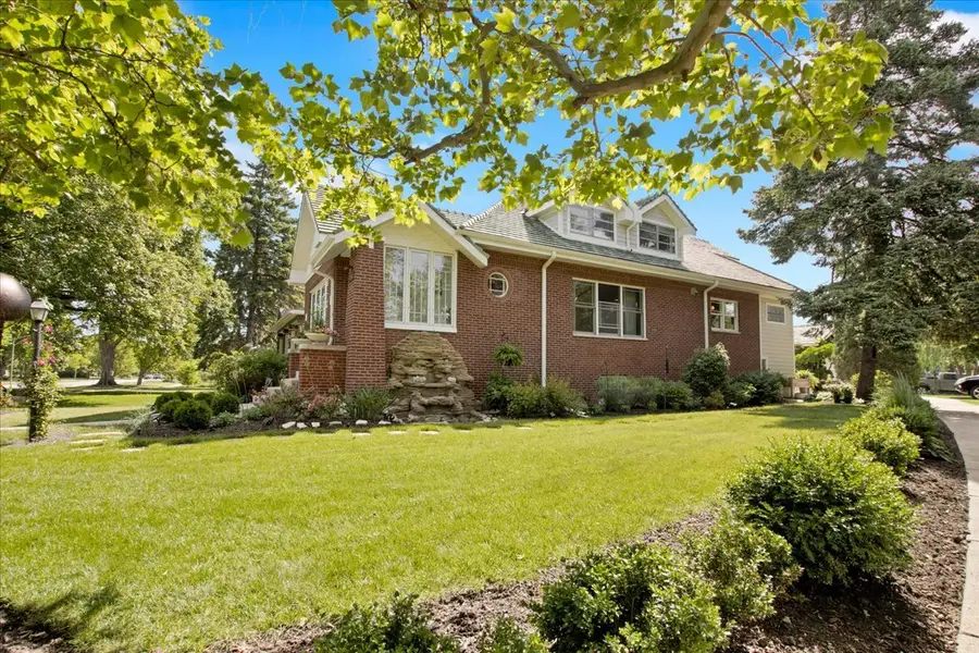 5661 N New Hampshire Avenue, Chicago, IL 60631 - #3