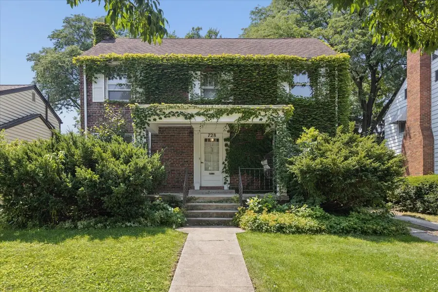 728 S Ashland Avenue, La Grange, IL 60525 - #2