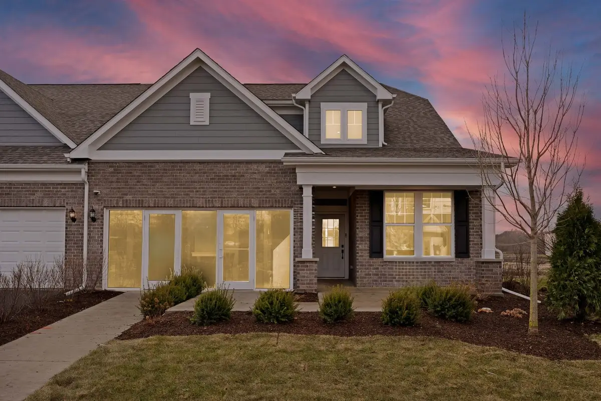 6201 Links Drive #24001, Woodridge, IL 60517 - #1