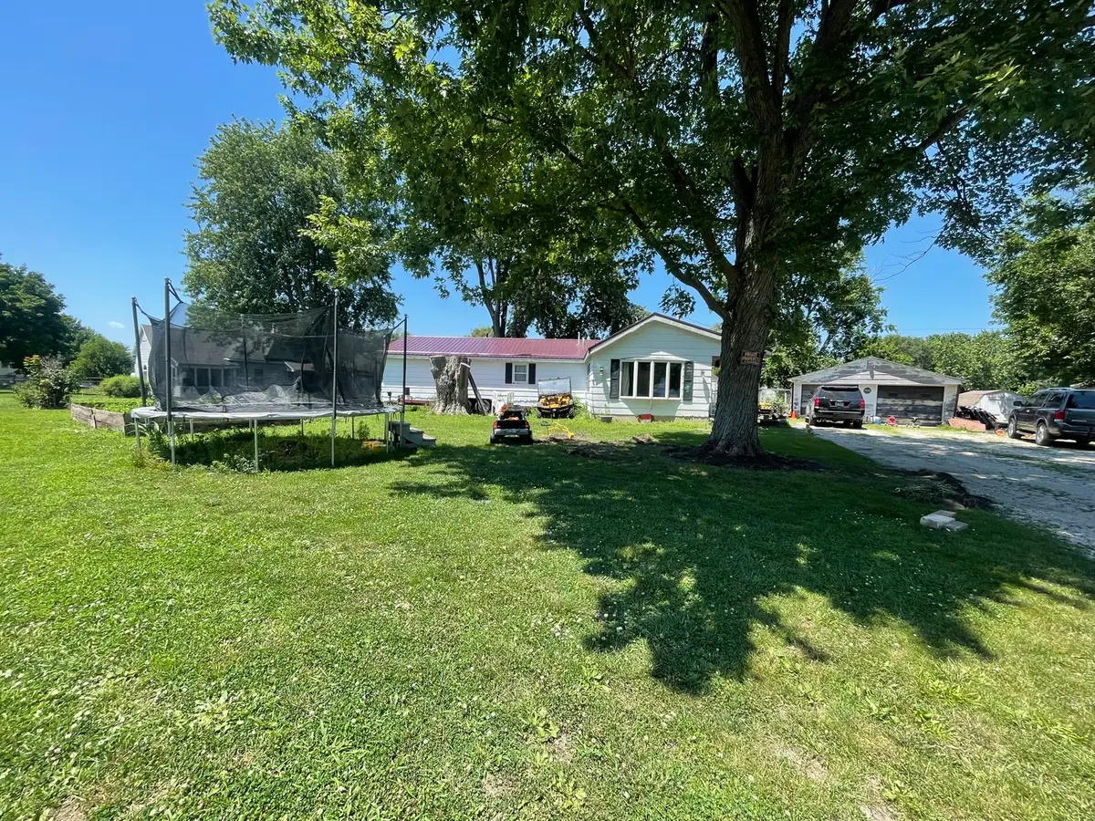 215 Jefferson Street, Metcalf, IL 61940 - #1