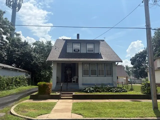 1910 W Butler Street, Peoria, IL 61605 - #3
