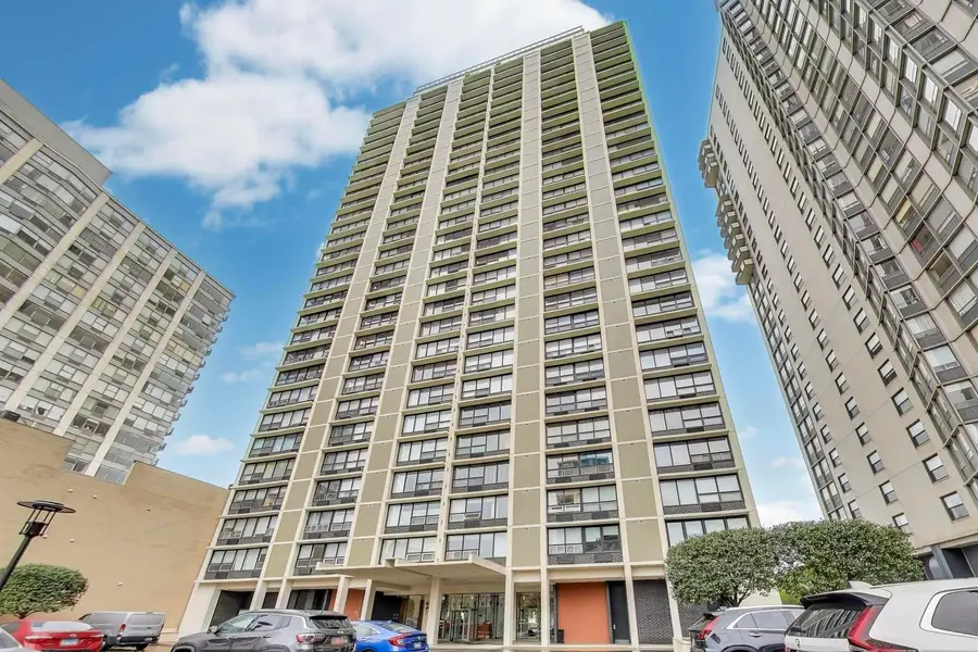 5733 N Sheridan Road #4C, Chicago, IL 60660 - #2