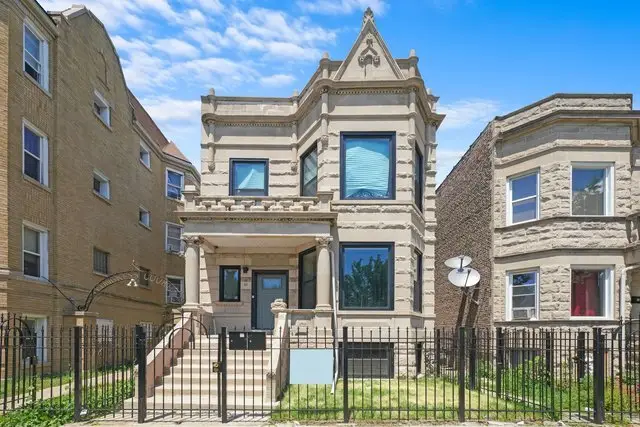 3912 W Congress Parkway, Chicago, IL 60624 - #1