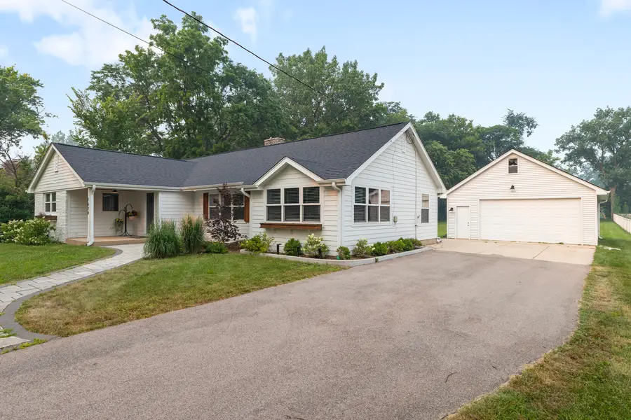 1629 N Summit Street, Wheaton, IL 60187 - #2