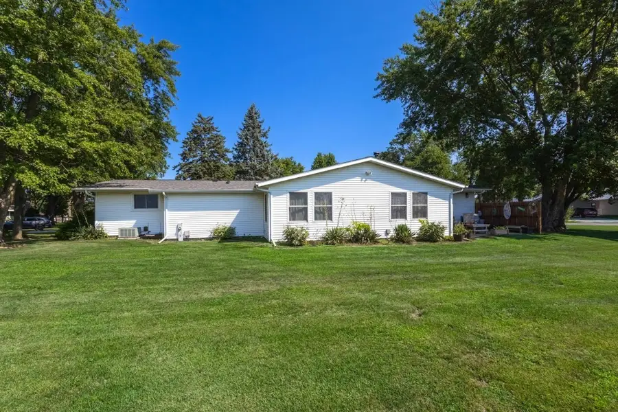 908 5th Street, Erie, IL 61250 - #2