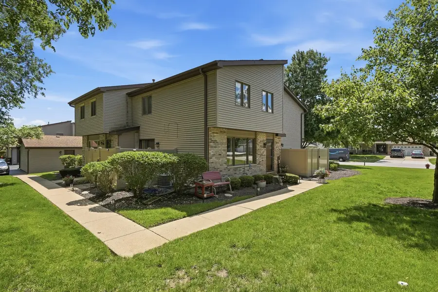 1014 Schoolgate Road #1014, New Lenox, IL 60451 - #2