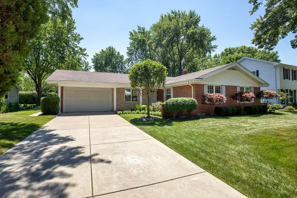 3123 Concord Court, Northbrook, IL 60062