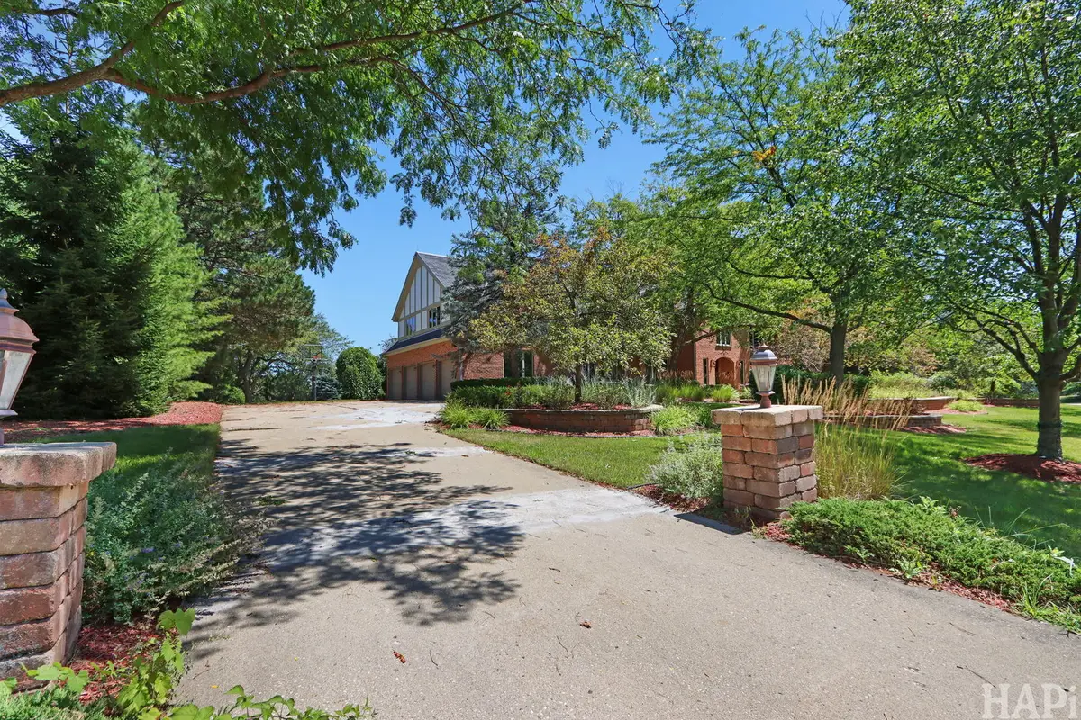 35 Revere Drive, South Barrington, IL 60010 - #1