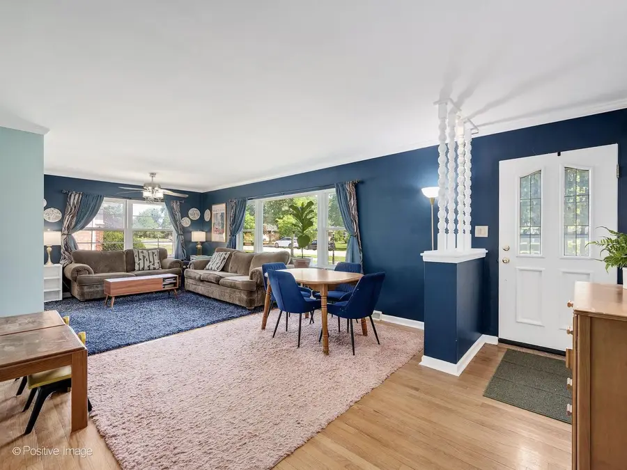 1019 Wakeman Avenue, Wheaton, IL 60187 - #3