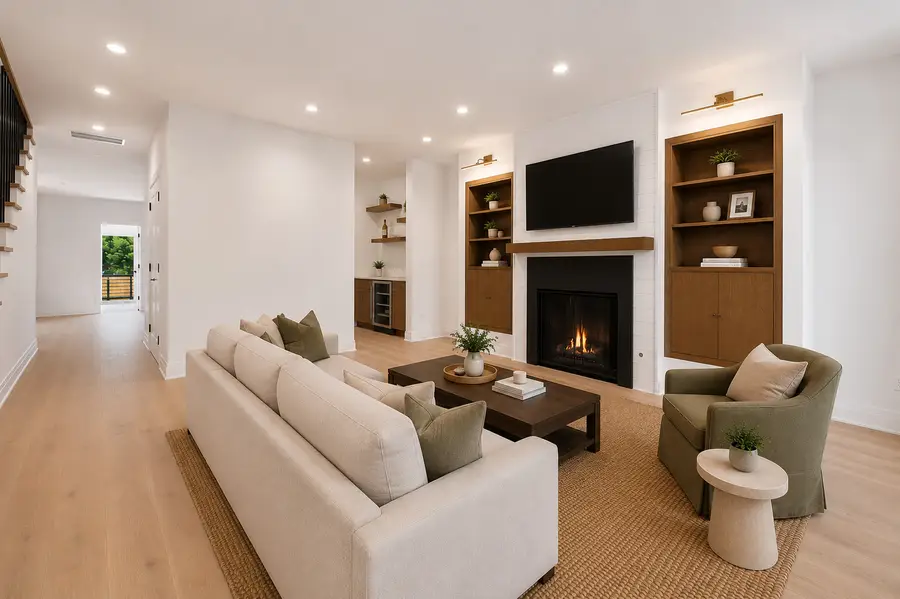4848 W Eddy Street, Chicago, IL 60641 - #3