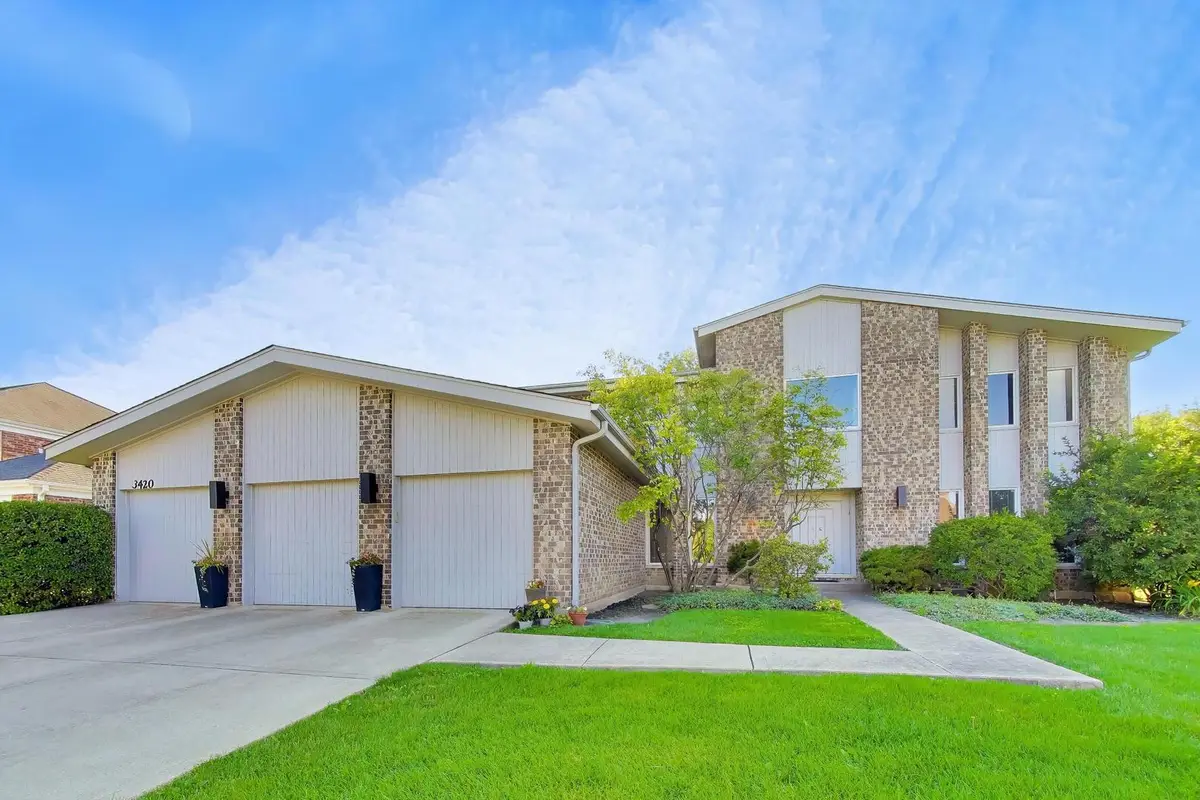3420 Springdale Avenue, Glenview, IL 60025 - #1