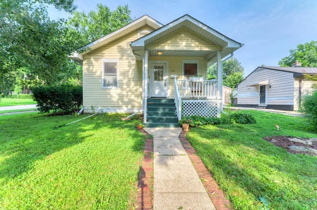 139 N Washington Street, Westmont, IL 60559 - #1