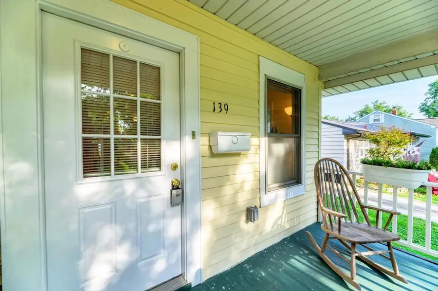 139 N Washington Street, Westmont, IL 60559 - #2