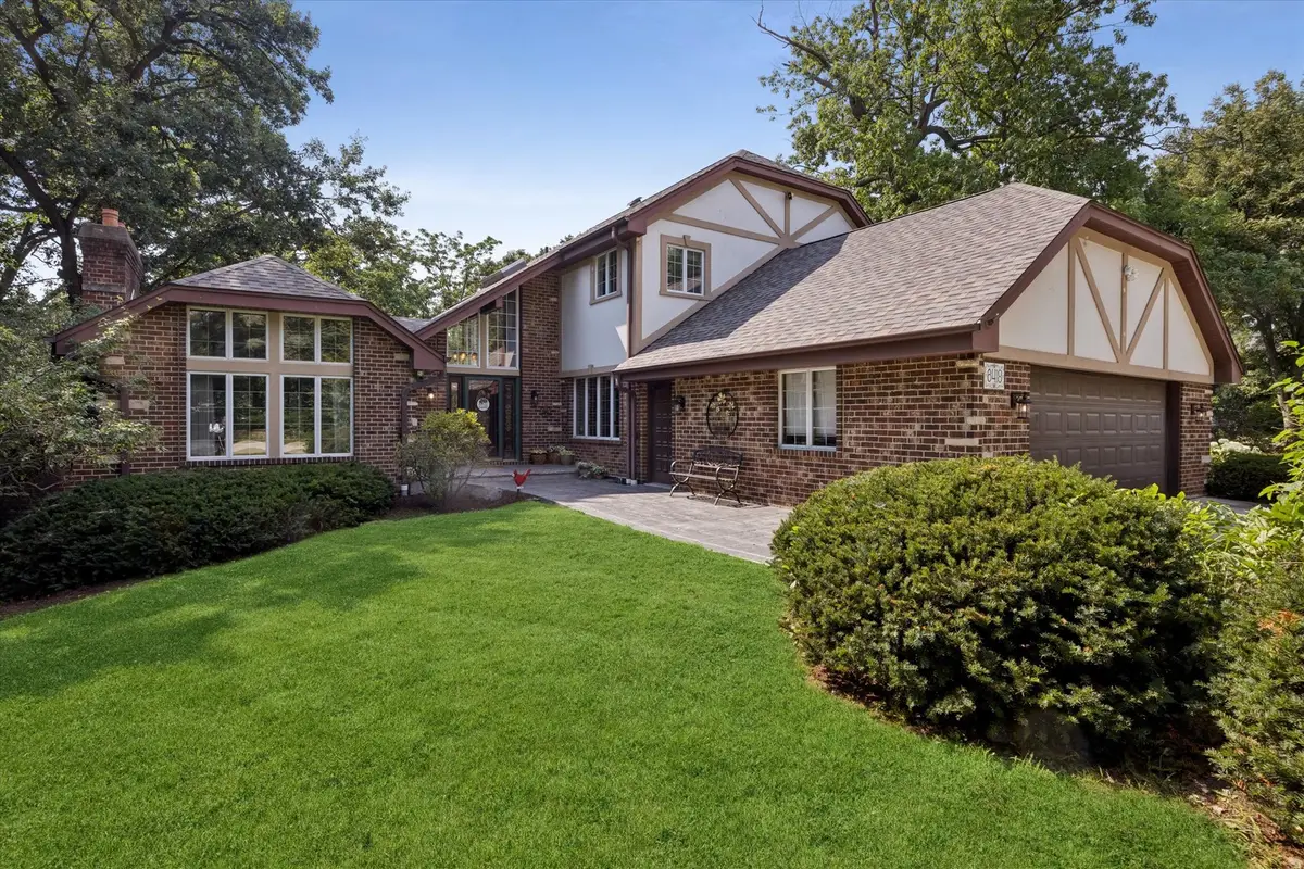 6418 Big Bear Court, Indian Head Park, IL 60525 - #1