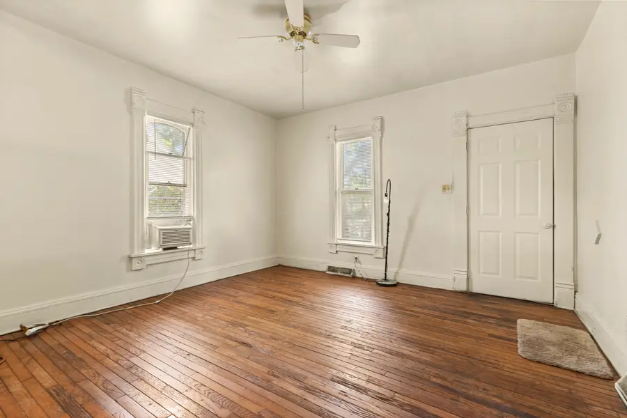 1107 Ashland Avenue, Rockford, IL 61101 - #3