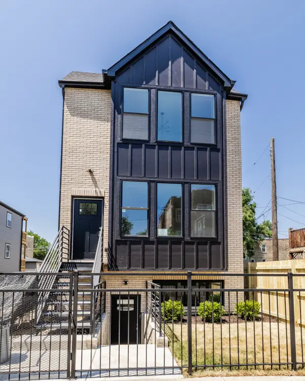 544 N Lawndale Avenue, Chicago, IL 60624
