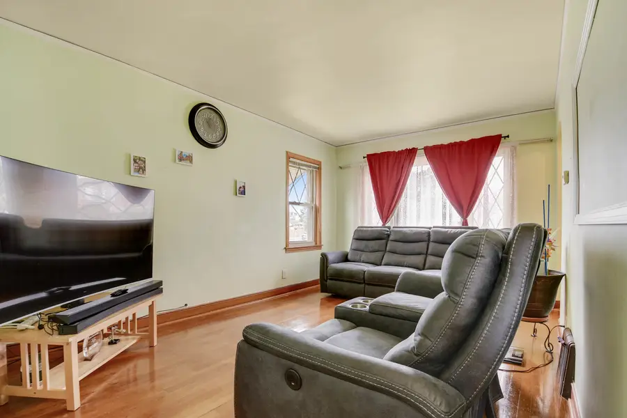 5551 S Kenneth Avenue, Chicago, IL 60629 - #2