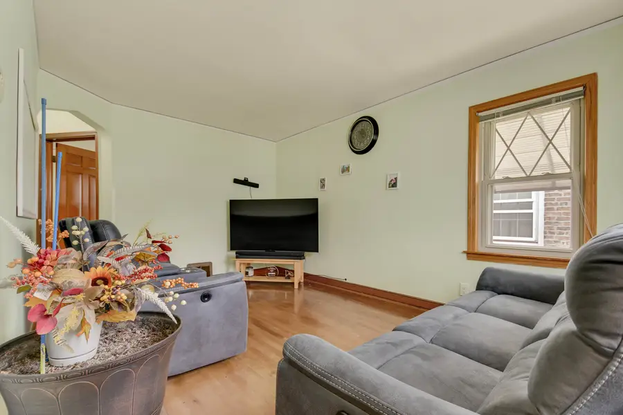 5551 S Kenneth Avenue, Chicago, IL 60629 - #3