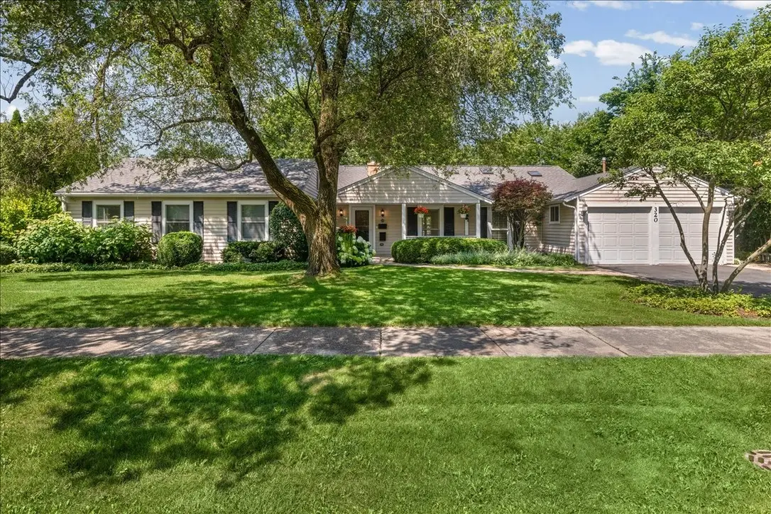 320 Thackeray Lane, Northfield, IL 60093 - #1