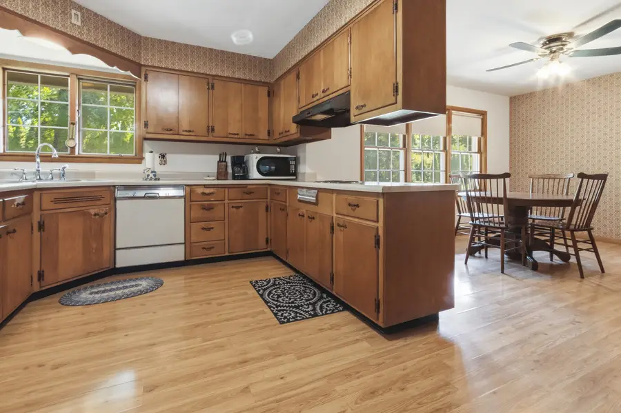 3205 N Il Route 23 Highway, Marengo, IL 60152 - #2