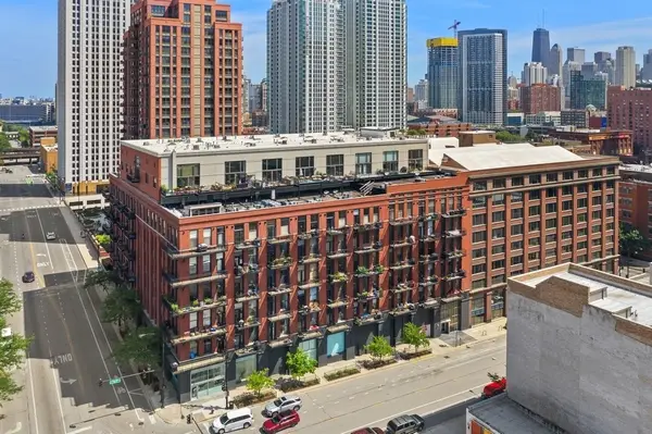 616 W Fulton Street #608, Chicago, IL 60661