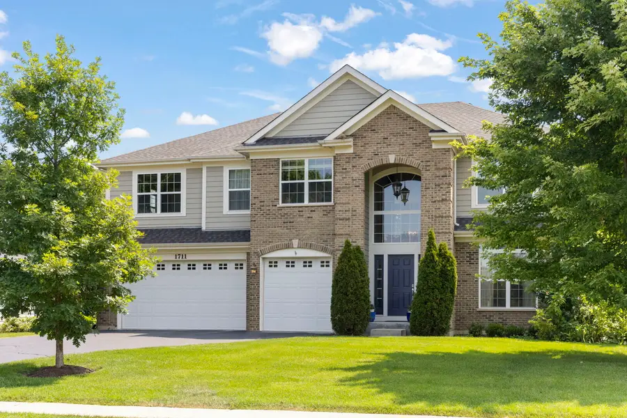 1711 Driving Park Road, Wheaton, IL 60187 - #2