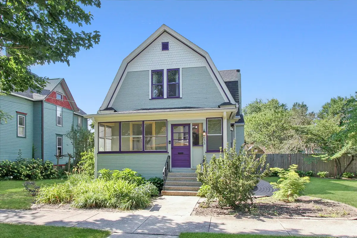 633 Lillie Street, Elgin, IL 60120 - #1