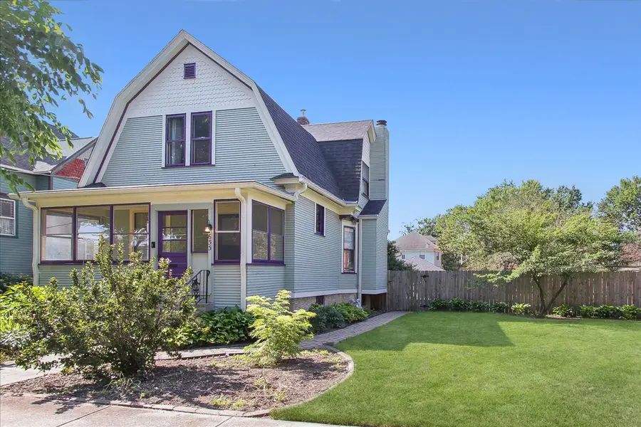 633 Lillie Street, Elgin, IL 60120 - #2