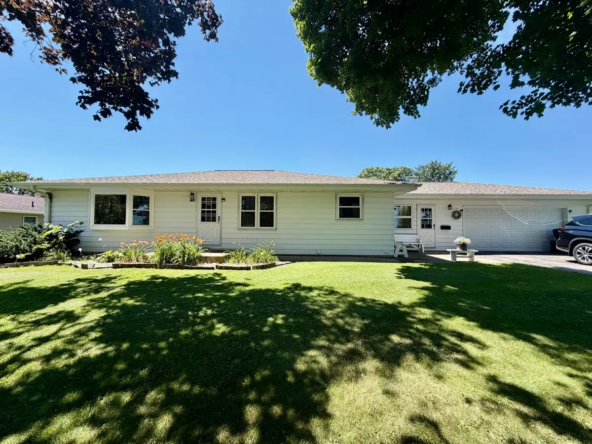 715 Hager Avenue, Milledgeville, IL 61051 - #1