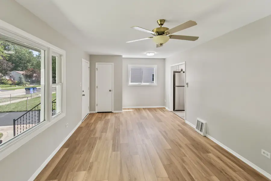 2110 Delaware Road, Waukegan, IL 60087 - #2