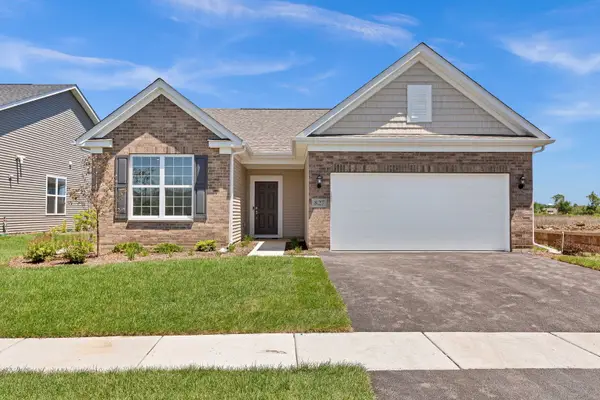 2823 Autumn Ridge Court, Lindenhurst, IL 60046