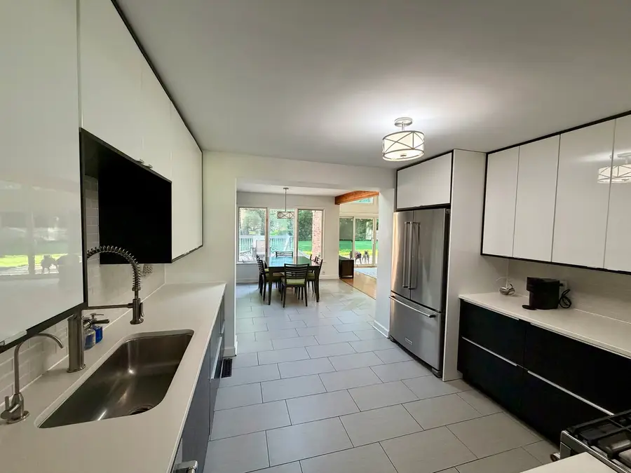 2283 Bellevue Place, Northbrook, IL 60062 - #3