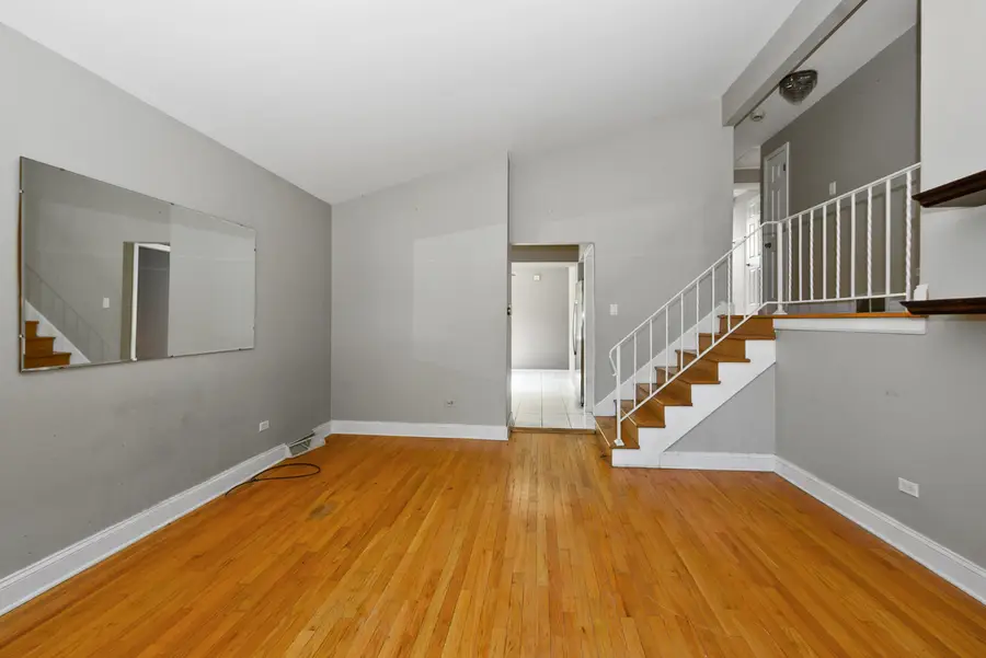 5909 W 99th Street, Oak Lawn, IL 60453 - #2