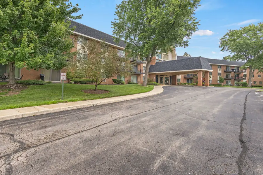 1198 Royal Glen Drive #221, Glen Ellyn, IL 60137 - #2
