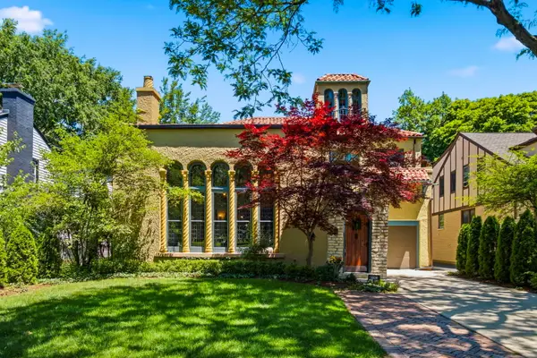 1010 Sheridan Road, Wilmette, IL 60091