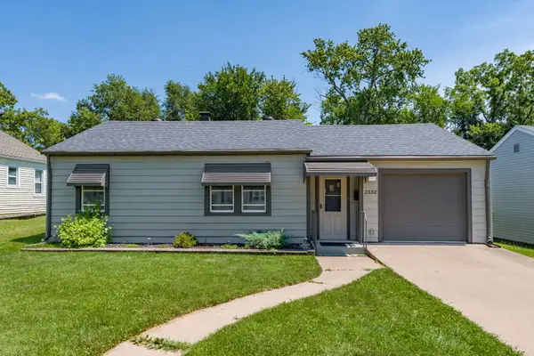 2332 48th Street, Moline, IL 61265