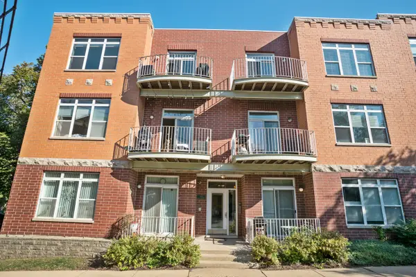 946 W Fry Street #3E, Chicago, IL 60642