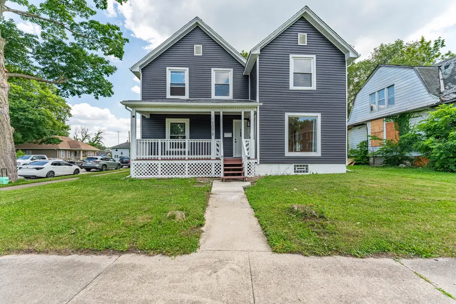 1076 E Maple Street, Kankakee, IL 60901 - #2