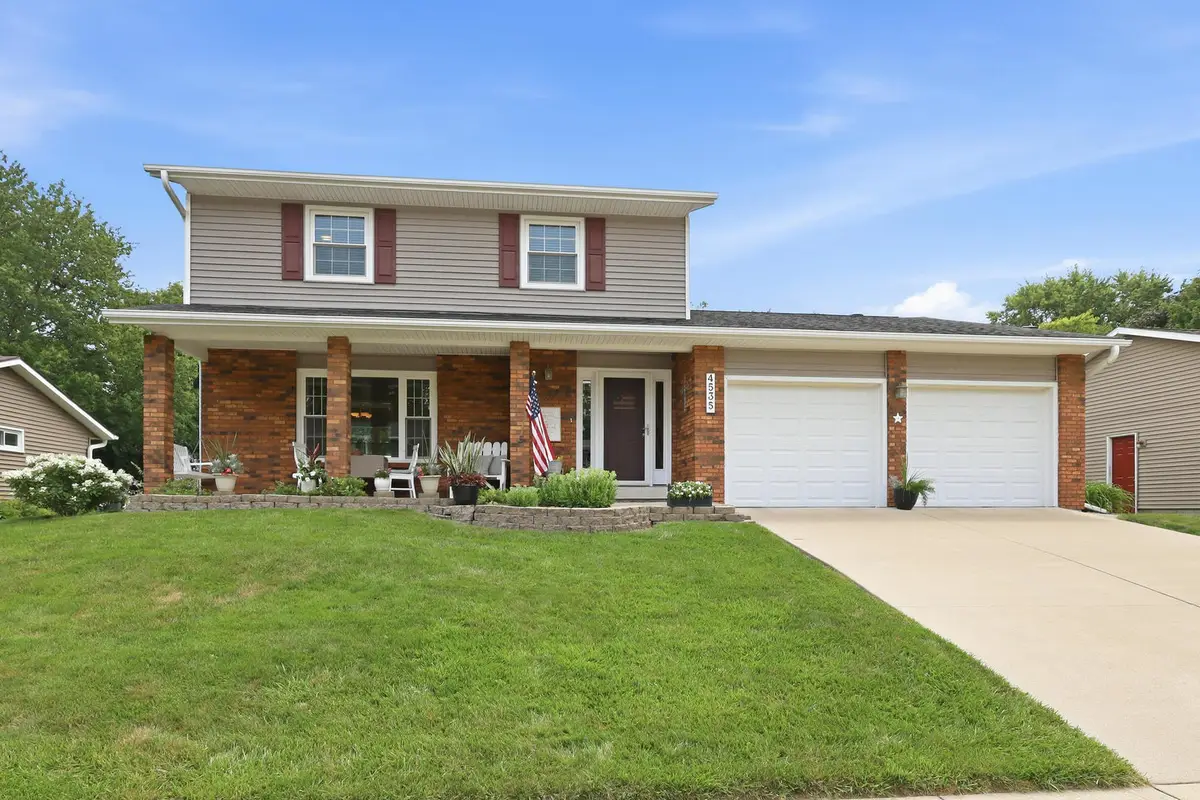 4535 Apple Valley Drive, Bettendorf, IA 52722 - #1