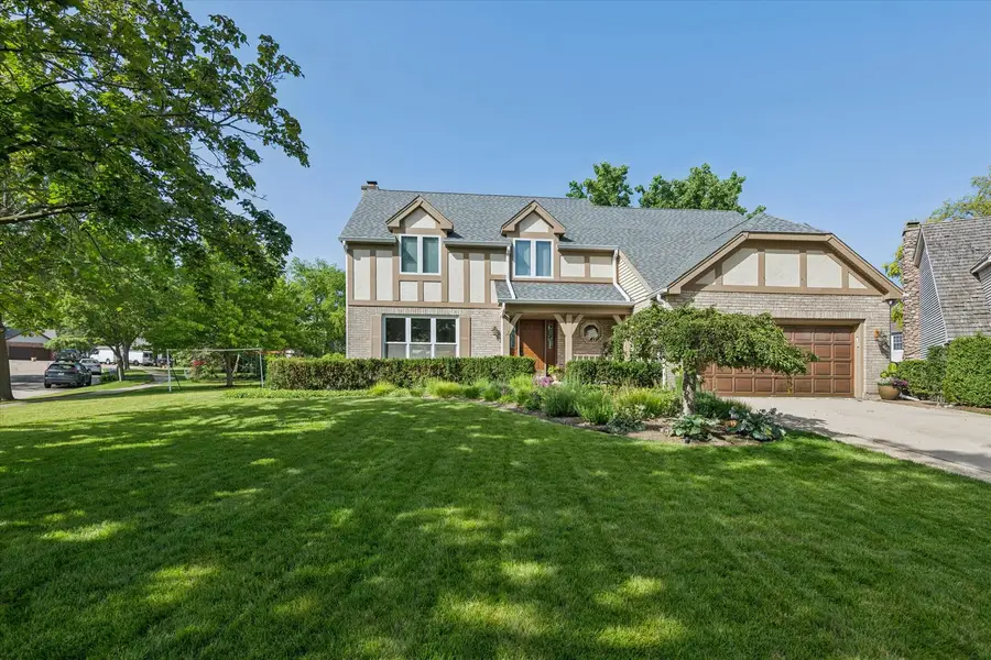 2 N Richmond Court, Lake Zurich, IL 60047 - #2