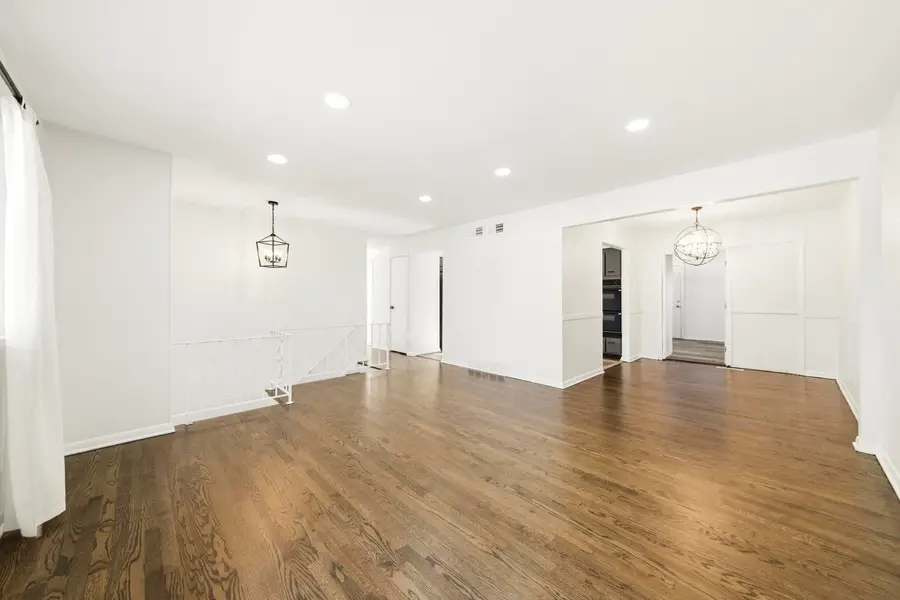 78 S Evergreen Avenue, Addison, IL 60101 - #3