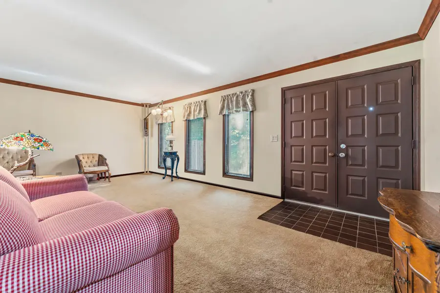 915 Carriage Drive, Algonquin, IL 60102 - #2