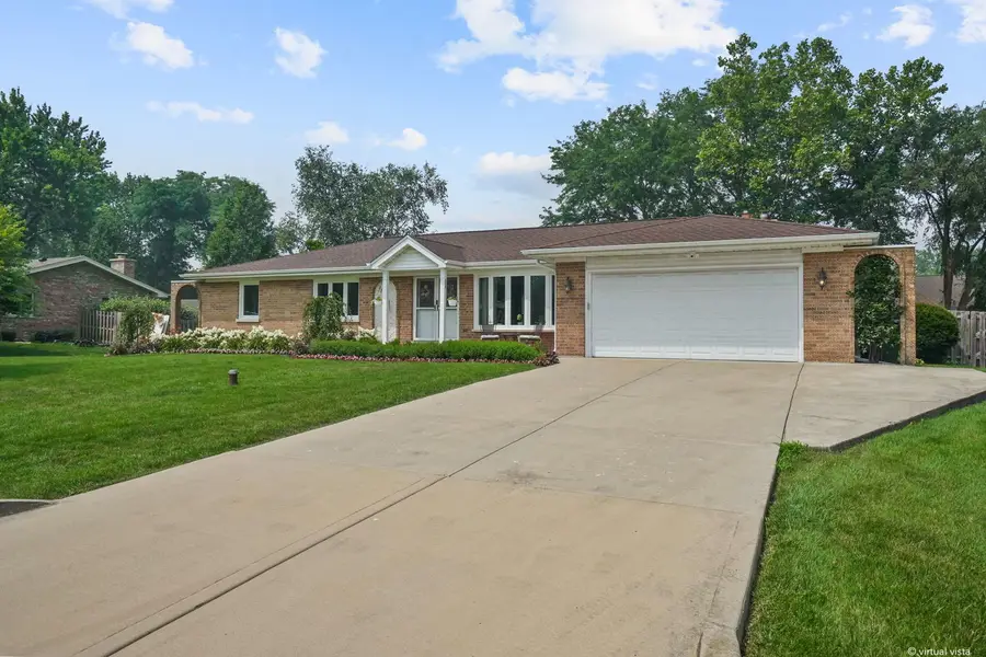 5N506 Santa Fe Trail, Bloomingdale, IL 60108 - #2