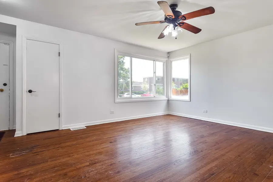 446 Oak Street, Des Plaines, IL 60016 - #3