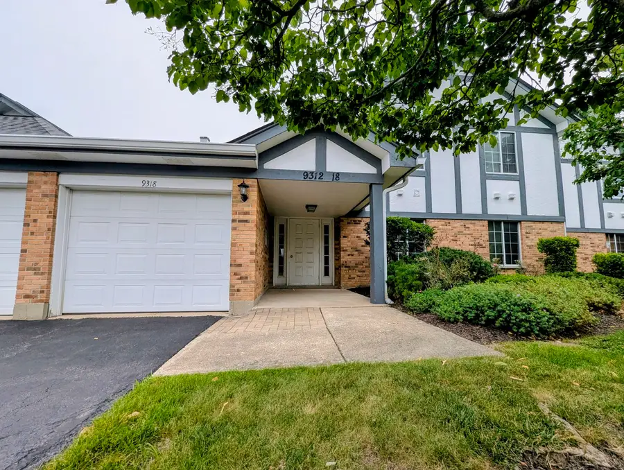 9318 Montgomery Drive #9318, Orland Park, IL 60462 - #2