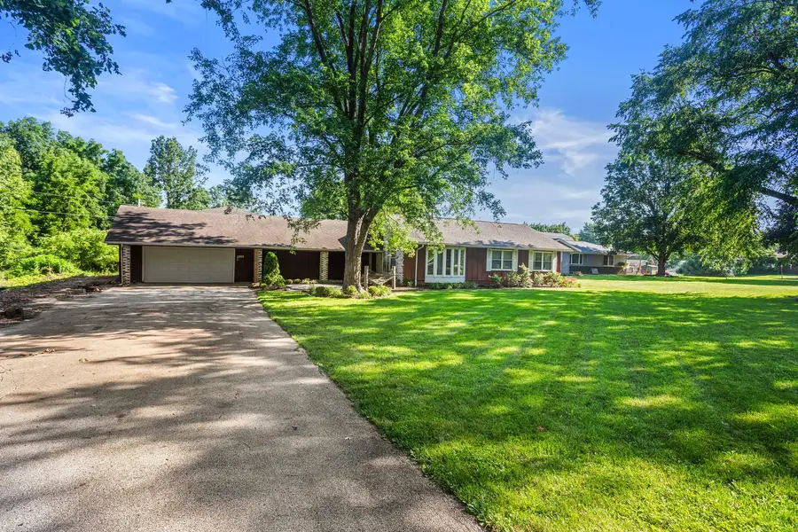 2102 Fogel Road, Mahomet, IL 61853 - #3