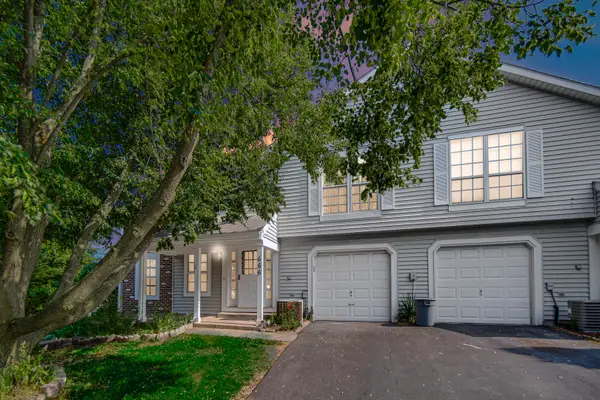 666 Sundance Drive, Bolingbrook, IL 60440