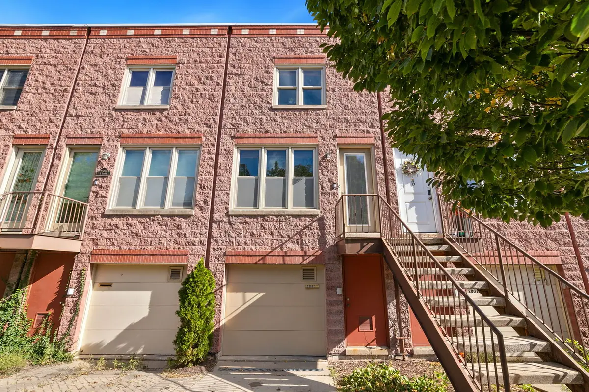 2001 N Honore Street #C, Chicago, IL 60614 - #1