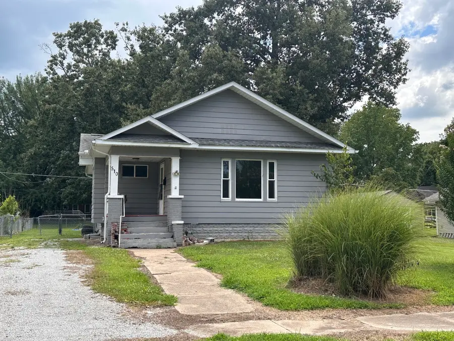 510 Mitchell Street, Benton, IL 62812 - #3